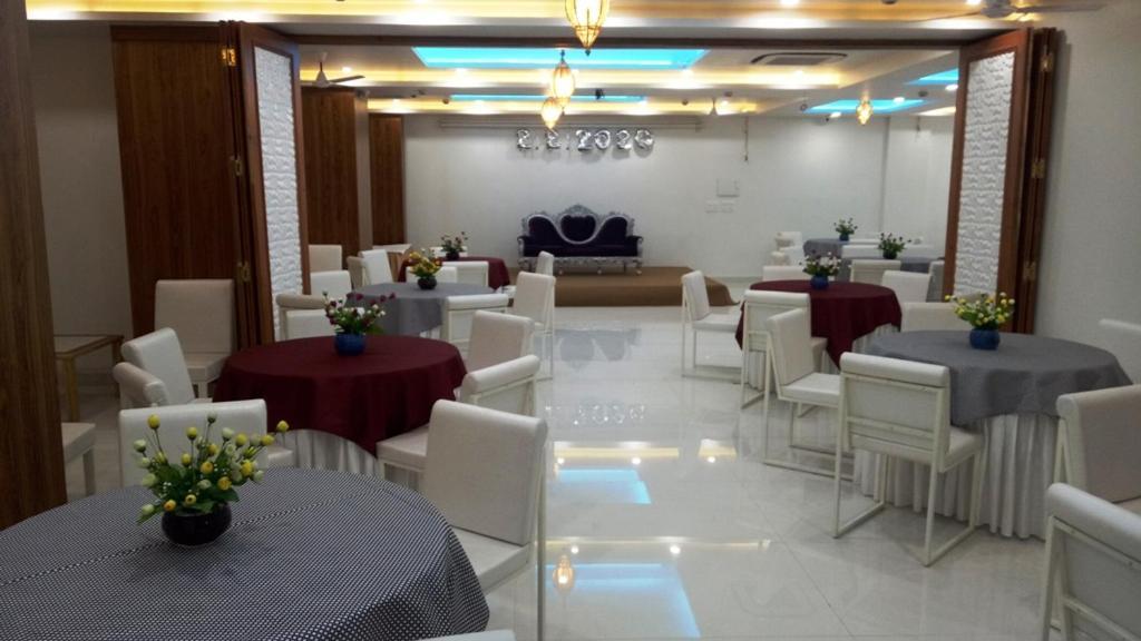 Alankrita Suites & Party Halls Meerut Dış mekan fotoğraf