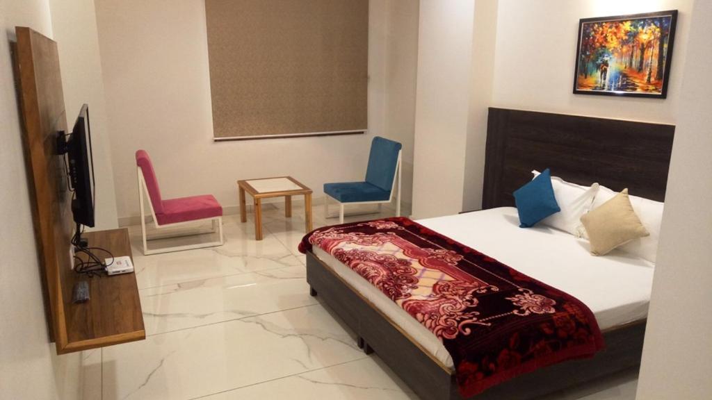 Alankrita Suites & Party Halls Meerut Dış mekan fotoğraf