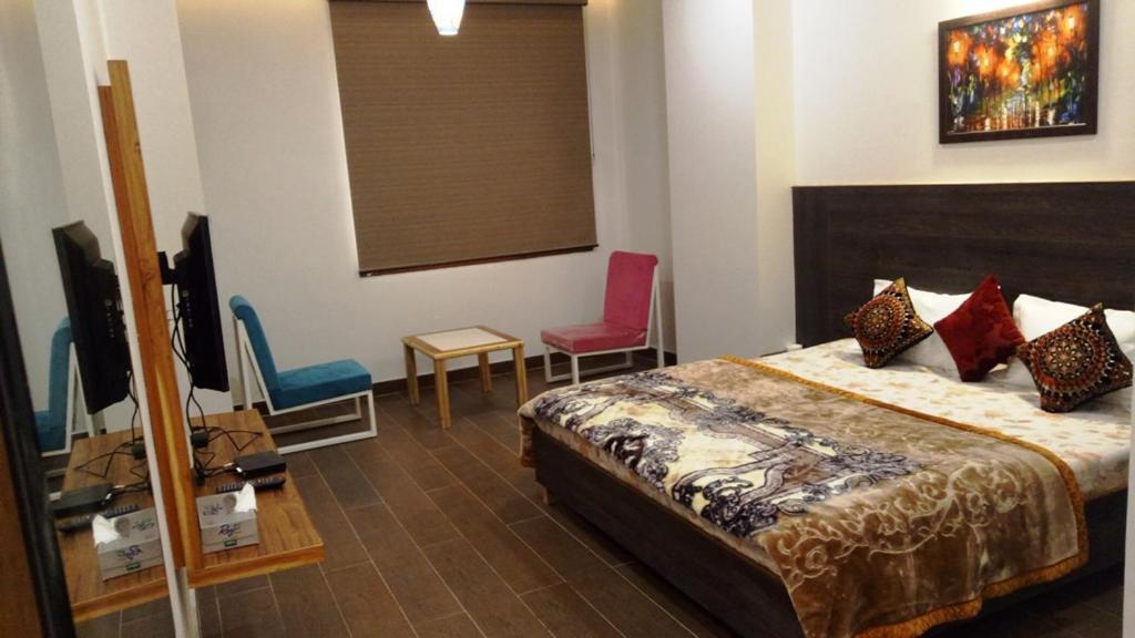 Alankrita Suites & Party Halls Meerut Dış mekan fotoğraf